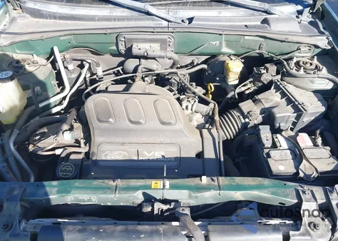 2001 Ford Escape Xls from USA, damaged, VIN 1FMYU01171KE71448